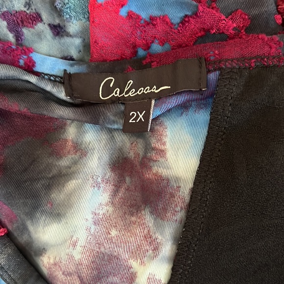 Calessa Patchwork Tie Dye Burnout Knit Cowl Neck 3/4 Sleeve Asymmetrical Tunic. - Picture 7 of 12